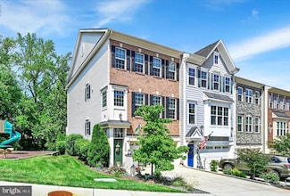 2596 Twin Birch Rd, Hanover, MD 21076