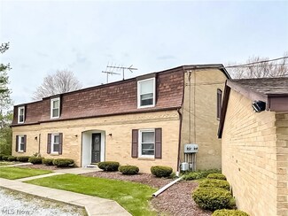 3413 Broad Vista St NW, Uniontown, OH 44685