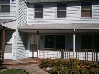 25688 W Raska Ln Unit C, Lake Villa, IL 60046