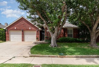 5213 Dove Creek Dr, Fort Worth, TX 76244