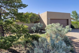 2 Palacio, Santa Fe, NM 87508