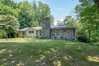 88 Newton Ave N, Worcester, MA 01602