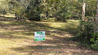 2949 Lake Sorrento Ct, Conyers, GA 30012