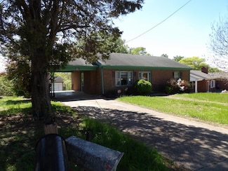 117 Pineview Dr, Danville, VA 24540