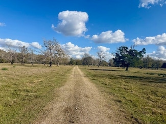 2108 County Road 740, West Columbia, TX 77486