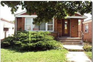 3847 W 80th St, Chicago, IL 60652