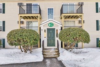 111 White Cedar Blvd, Portsmouth, NH 03801