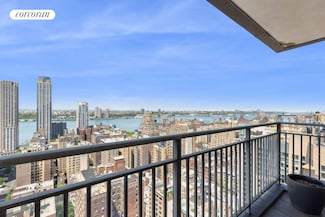 201 W 70th St Unit 33L, New York, NY 10023