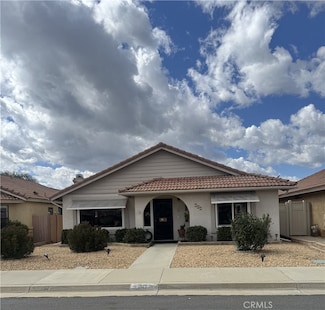 767 Via Linda Dr, Hemet, CA 92545