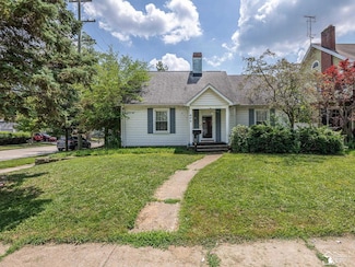 476 Borgess Ave, Monroe, MI 48162
