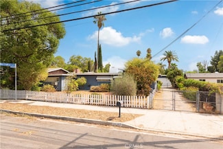 9250 Lemona Ave, North Hills, CA 91343
