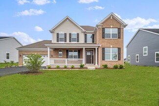 1824 Limestone Dr, Campton Hills, IL 60175