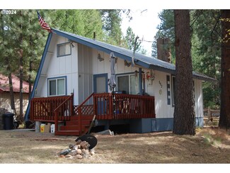 892 N Cracker St, Sumpter, OR 97877