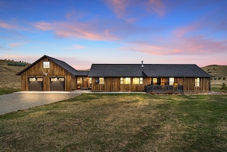 14 Little Bunny Ln, Livingston, MT 59047
