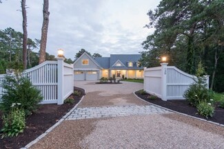 135 Ice Valley Rd, Osterville, MA 02655