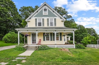 4 Orchard St, Millbury, MA 01527