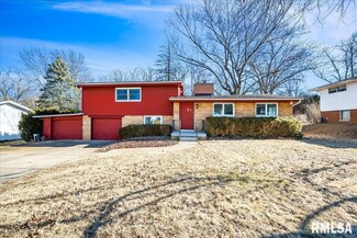 5416 N Stephen Dr, Peoria, IL 61615
