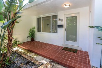 915 S 13th Ave, Hollywood, FL 33019