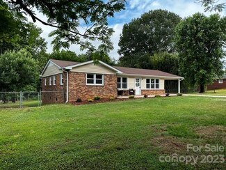270 Tanners Grove Rd, Forest City, NC 28043