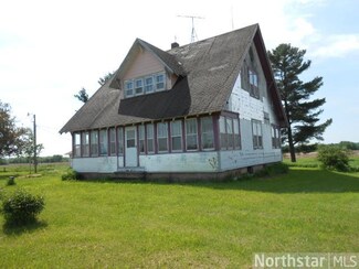 436 105th Ave, Clayton, WI 54004