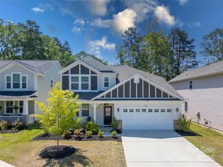 5028 Colline Ct, Charlotte, NC 28216