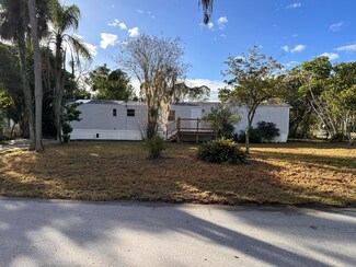 3932 Oak Hill Dr, Cocoa, FL 32926