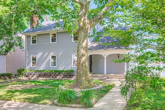 2630 Grunewald St, Blue Island, IL 60406