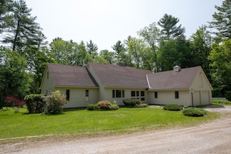 573 Middletown Rd, Londonderry, VT 05148