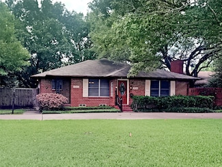 3803 Northwest Pkwy, Dallas, TX 75225