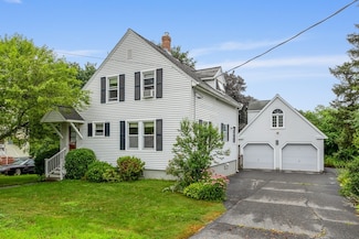 30 Adams St, Littleton, MA 01460
