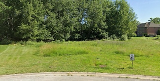 1023 Kensington Ct, Schererville, IN 46375