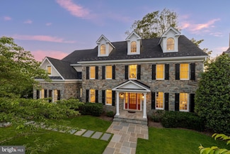 6412 Garnett Dr, Chevy Chase, MD 20815