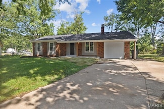 6801 Burkemo Ct, Saint Louis, MO 63129