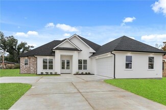 286 Lowe St, Hahnville, LA 70057