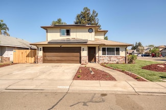 1621 Davis St, Ripon, CA 95366