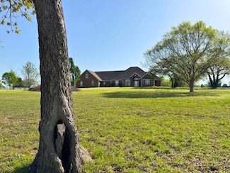 101 Gatlin Dr, Meeker, OK 74855