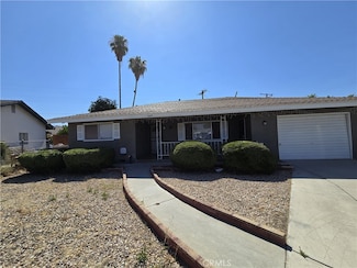 560 Hart St, Hemet, CA 92543