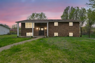 1604 Waverly Dr, Collinsville, IL 62234