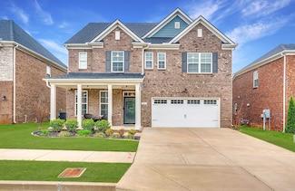 5044 Sunflower Ln, Hermitage, TN 37076