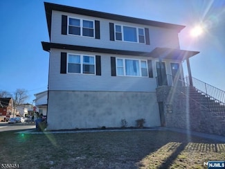 181 Squirrelwood Rd, Woodland Park, NJ 07424