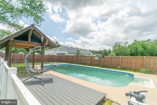 770 Willow Grove Rd, Felton, DE 19943