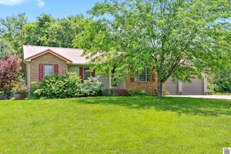 332 Meadowbrook Dr, Cadiz, KY 42211
