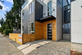 2720 SW Thistle St, Seattle, WA 98126