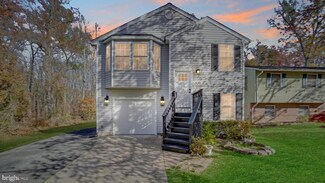 5523 Glen Ave, Lanham, MD 20706