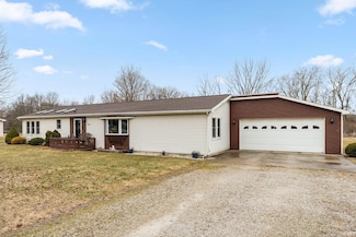 1383 N Buena Vista Rd, Kendallville, IN 46755