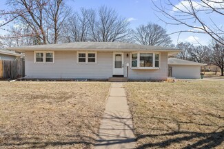 5500 Perry Ave N, Minneapolis, MN 55429