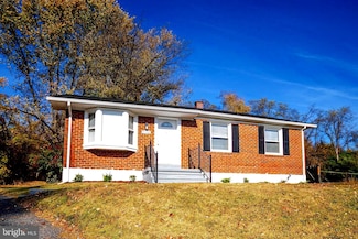 9106 Covered Bridge Rd, Parkville, MD 21234