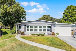 34209 Island Dr, Leesburg, FL 34788