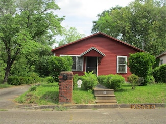 113 Crystal St, Thomasville, GA 31792