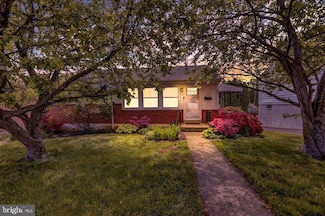 608 Dorchester Ave, Reading, PA 19609